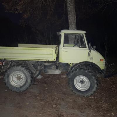 Unimog Waldarbeit